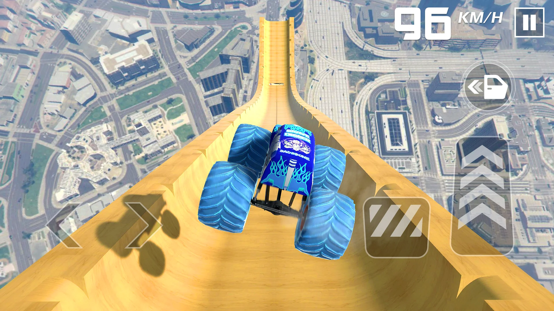 Monster Truck Stunt Racing скриншот 6