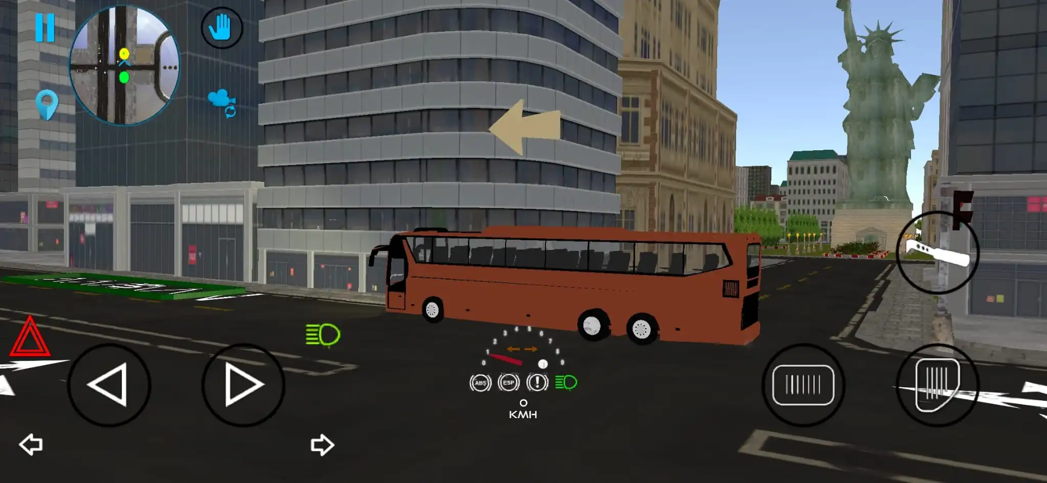 لقطة شاشة 4 لـ DreamDrive: Car Driving Game